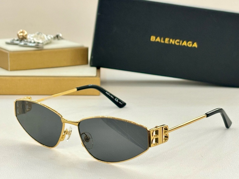 Balenciaga Sunglasses 173